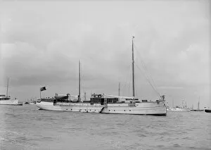 At Anchor Collection: The motor yacht La Toquade at anchor, 1939. Creator: Kirk & Sons of Cowes