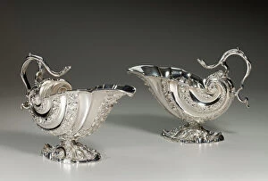 Handle Collection: Pair Of Sauce Boats, 1746/47. Creator: Paul Crespin