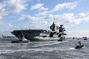 Terrain Collection: Hms Queen Elizabeth Leaves Portsmouth for Helicopter Trials
