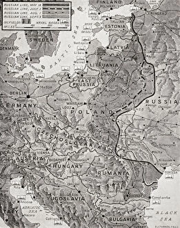 Maps Jigsaw Puzzle Collection: Map showing the advance of the Russian Army in their effort to wipe out the enemy, August 1944