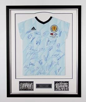 Posters Premium Framed Print Collection: 2022-23 UEFA Nations League - Armenia v Scotland 14. 06. 22 Team Signed Framed shirt