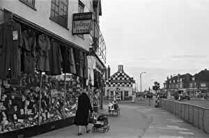 Barking and Dagenham Collection: Chequers Inn, Dagenham, Essex, 1960