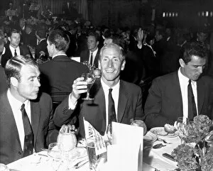 Sir Bobby Charlton Photographic Print Collection: England World Cup winning team, celebration dinner at the Royal Garden Hotel in London