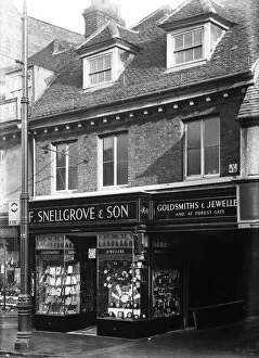 Hillingdon Collection: F. Snellgrove & son Jewellers, Uxbridge, London. 1932