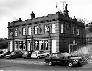 Pubs Collection: The Rose Inn pub, Wallsend, Tyne and Wear. 28th February 1990
