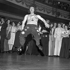 Youth Culture Collection: Wigan Casino dancers 1975 Northern soul dancing