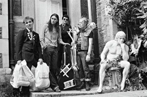 Baggage Collection: The Young Ones filming on location in Bristol. Starring Rik Mayall as Rick