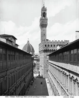 Cupola Collection: The square of the Uffizi and, in the background, Palazzo Vecchio and the dome of the Cathedral