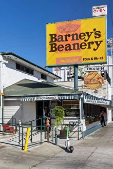 Travel Destination Collection: California, West Hollywood along Sunset Boulevard, Barney's Beanery
